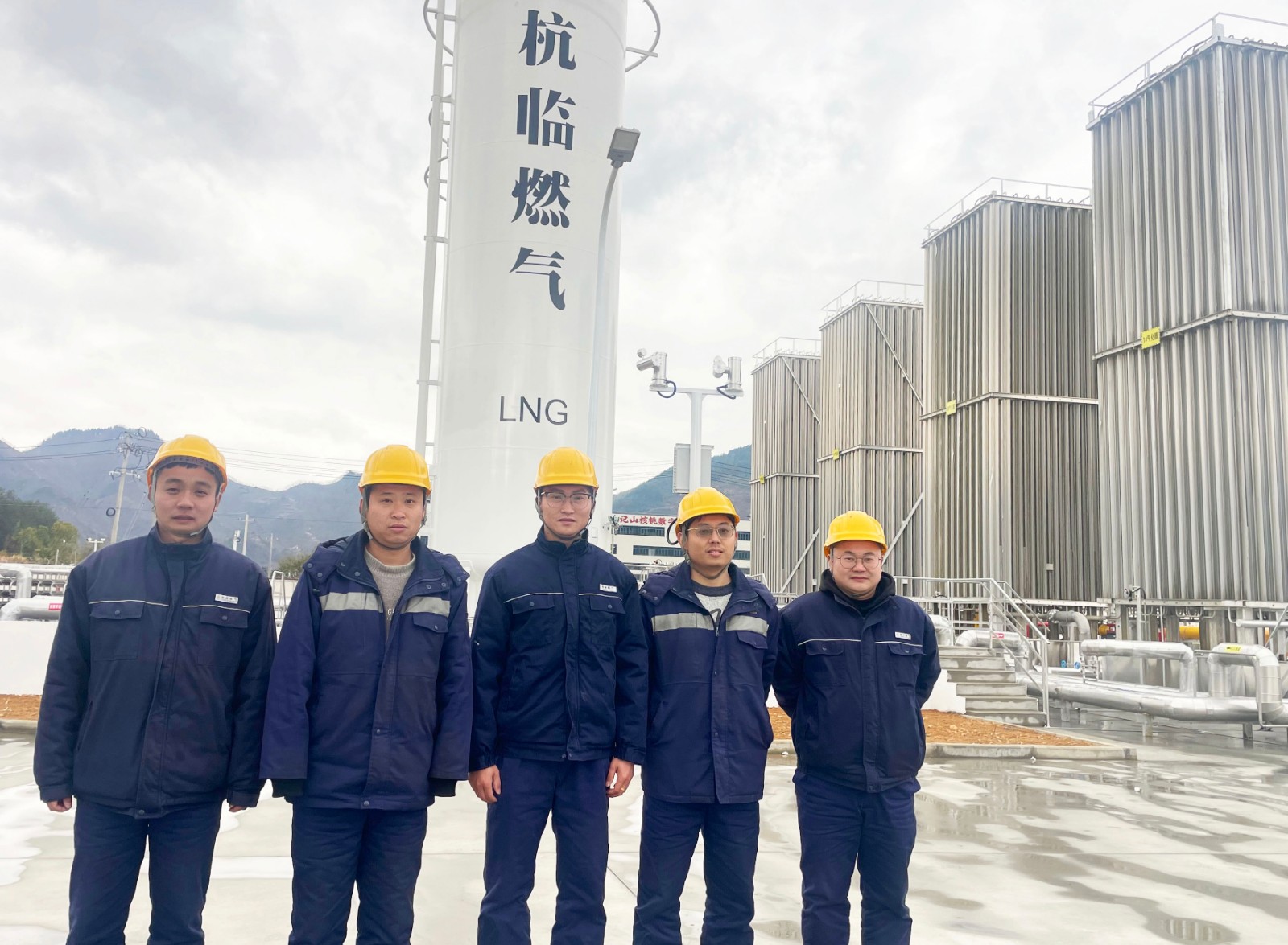 喜報(bào)！杭州臨安燃?xì)庥邢薰君垗徴緲s獲“2024年度杭州市建設(shè)工會(huì)系統(tǒng)“安康杯”競(jìng)賽優(yōu)勝班組”榮譽(yù)稱(chēng)號(hào)